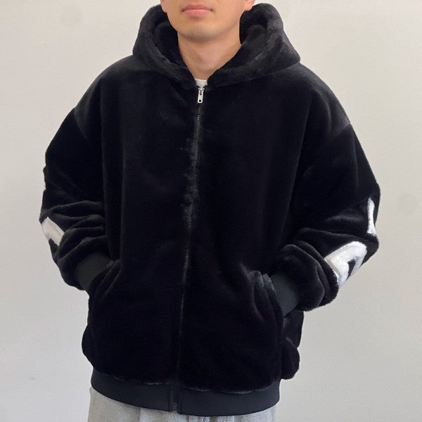 1バックロゴファーパーカー　